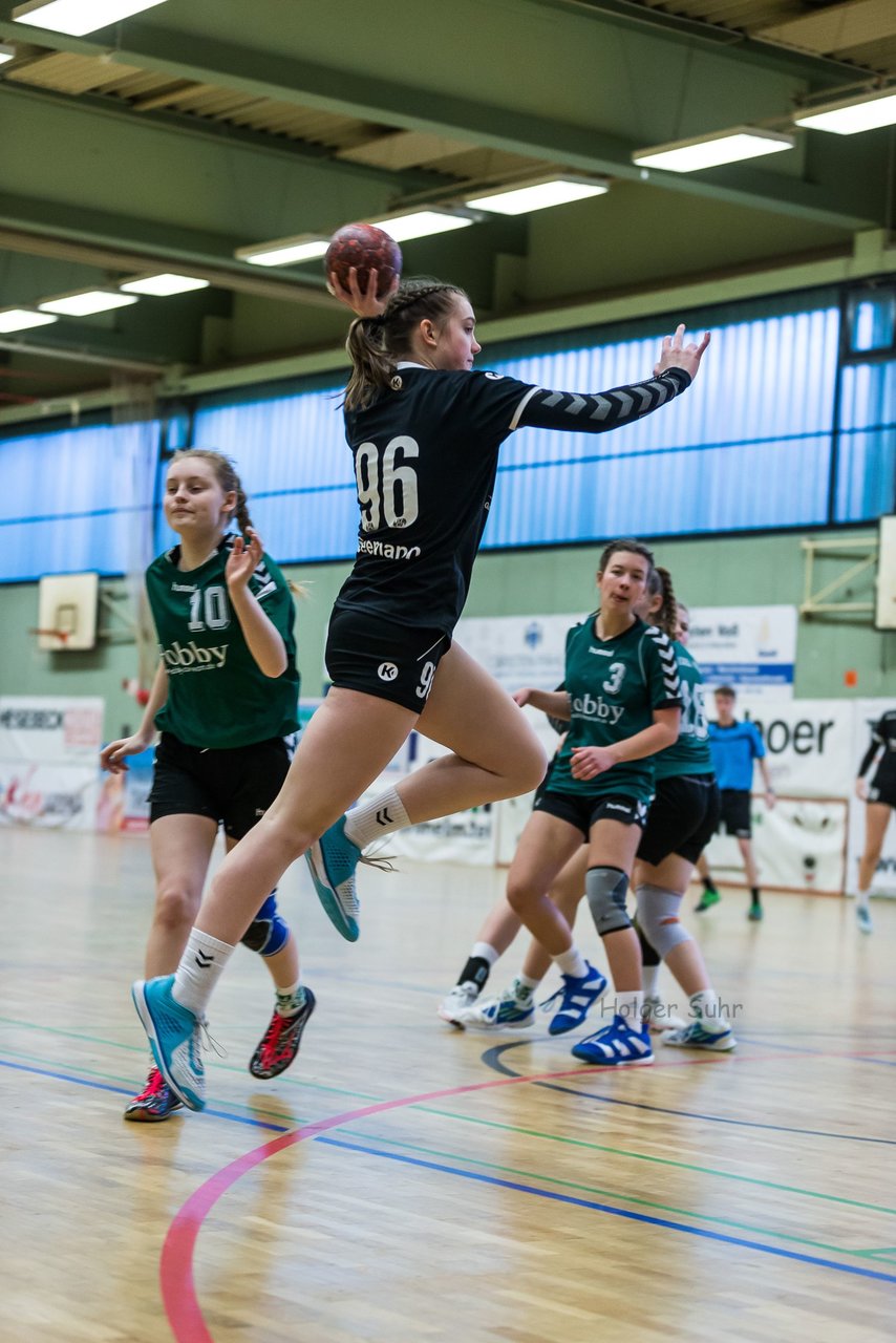 Bild 20 - B-Juniorinnen SV-Henstedt Ulzburg - HSG Fockbek/Nuebbel : Ergebnis: 32:25